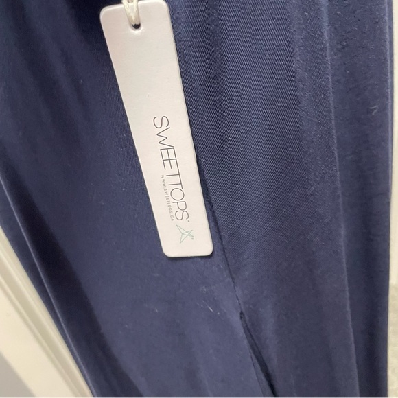 Sweetlegs Tunic - Picture 4 of 6